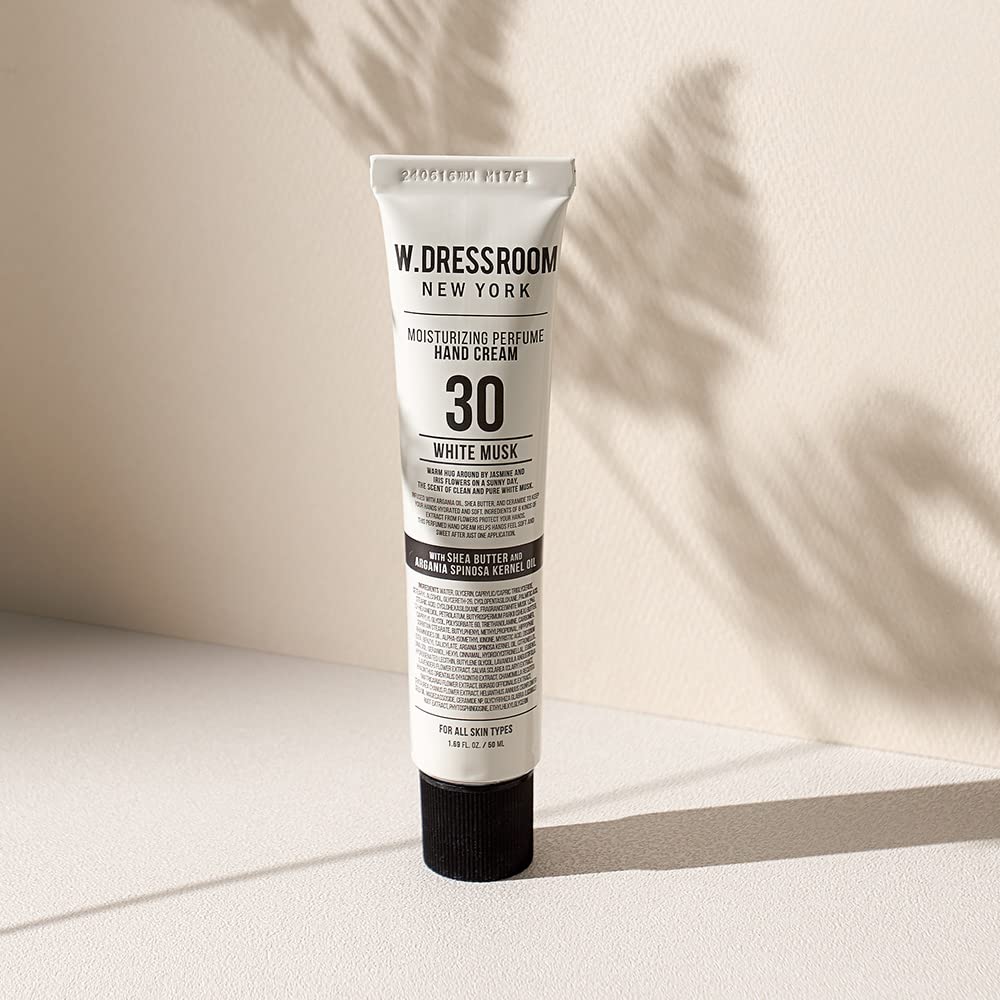 Moisturizing Perfume Hand Cream No.30 White Musk (1.69 fl oz)